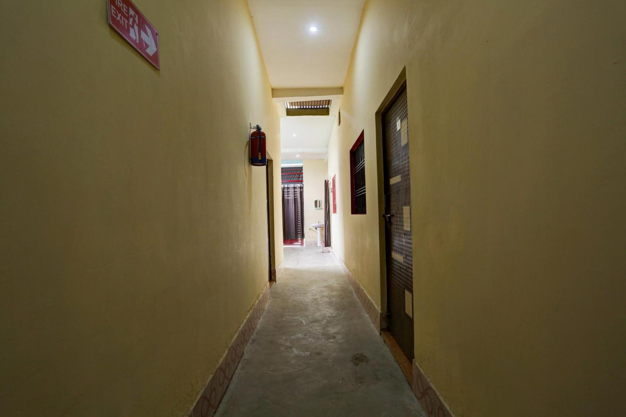 Hotel Ss Paradise Lucknow Ngoại thất bức ảnh