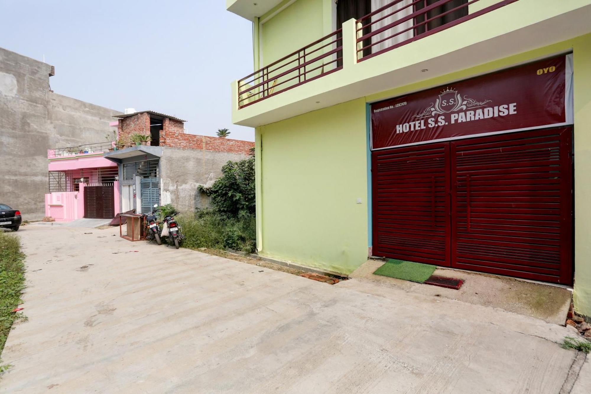 Hotel Ss Paradise Lucknow Ngoại thất bức ảnh