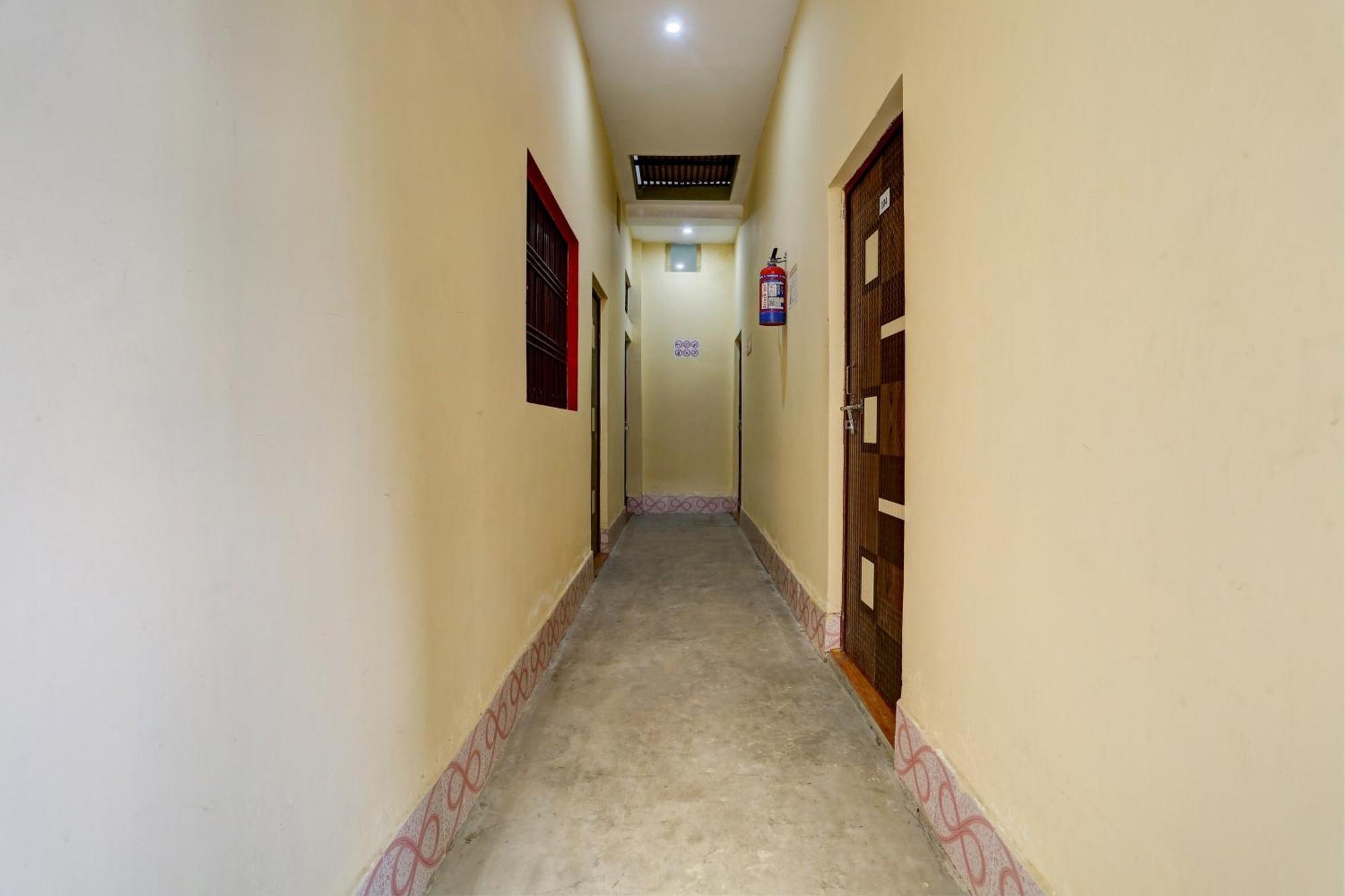 Hotel Ss Paradise Lucknow Ngoại thất bức ảnh